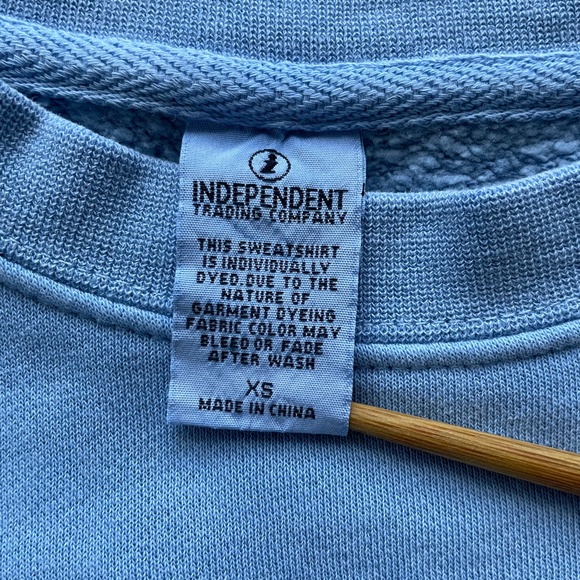 UNTIL 6/20! Morro Bay California Mod Sweatshirt - Picture 8 of 11